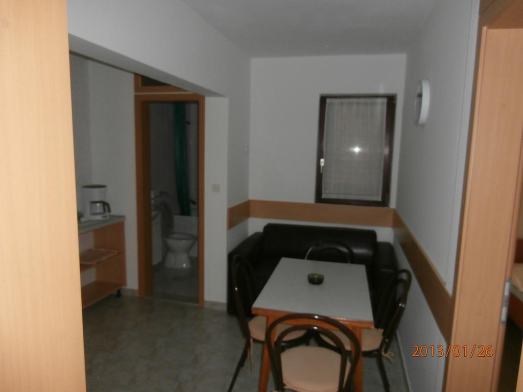 Apartments Meni Drage Δωμάτιο φωτογραφία