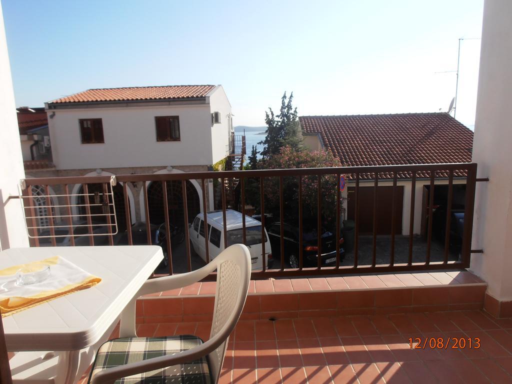 Apartments Meni Drage Δωμάτιο φωτογραφία